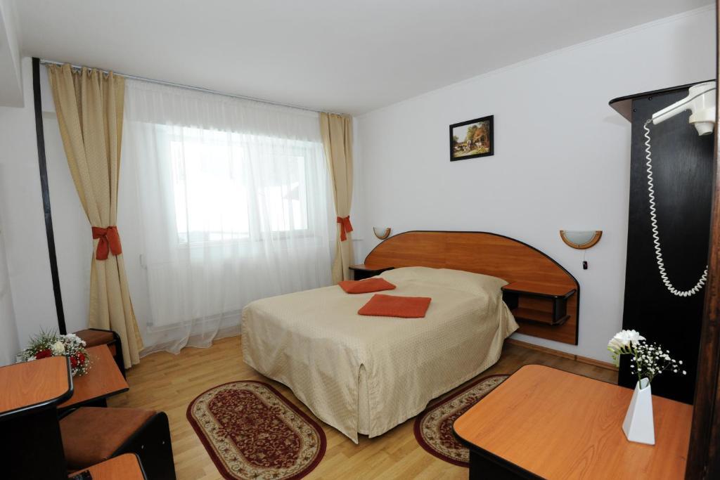 Hotel Gura Diham Buşteni Zimmer foto